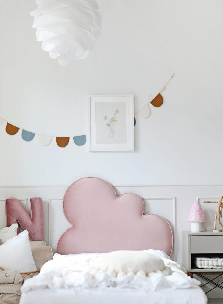 Łóżko dziecięce CHMURKA CLOUD LEGS TEXTI
