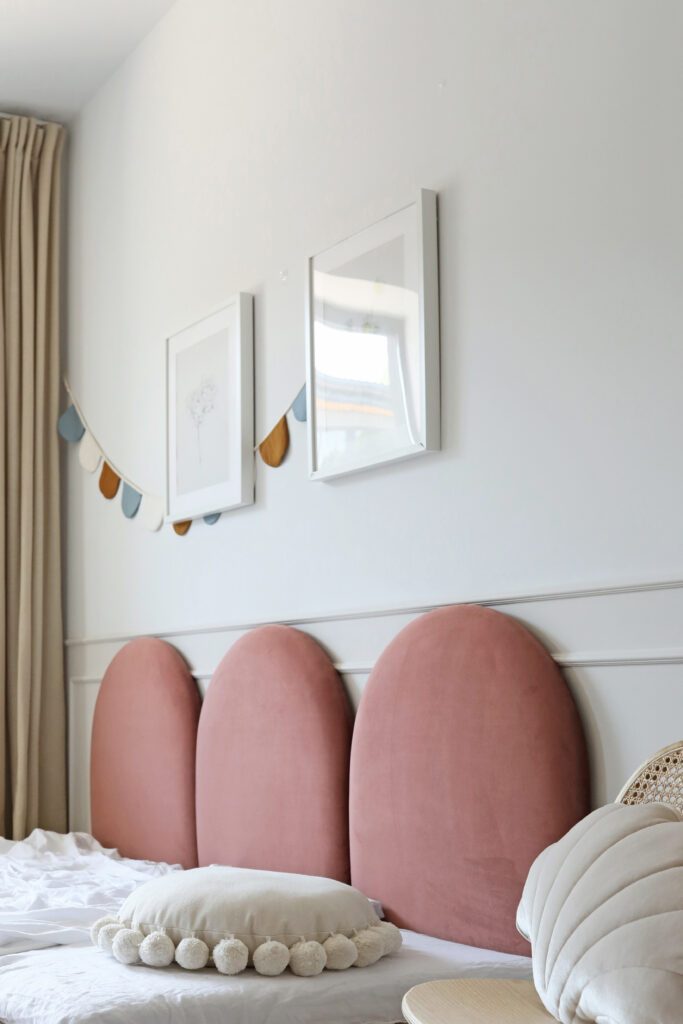 Dwuosobowe łóżko z panelami ściennymi DOUBLE BED