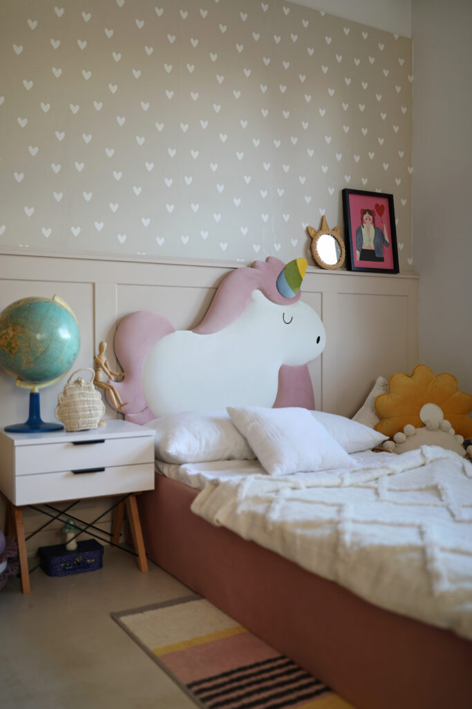 Łóżko jednorożec UNICORN BOX TEXTI