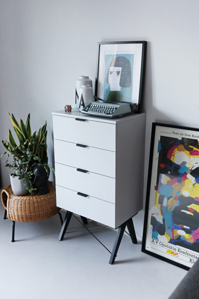 Komoda TALLBOY LOW