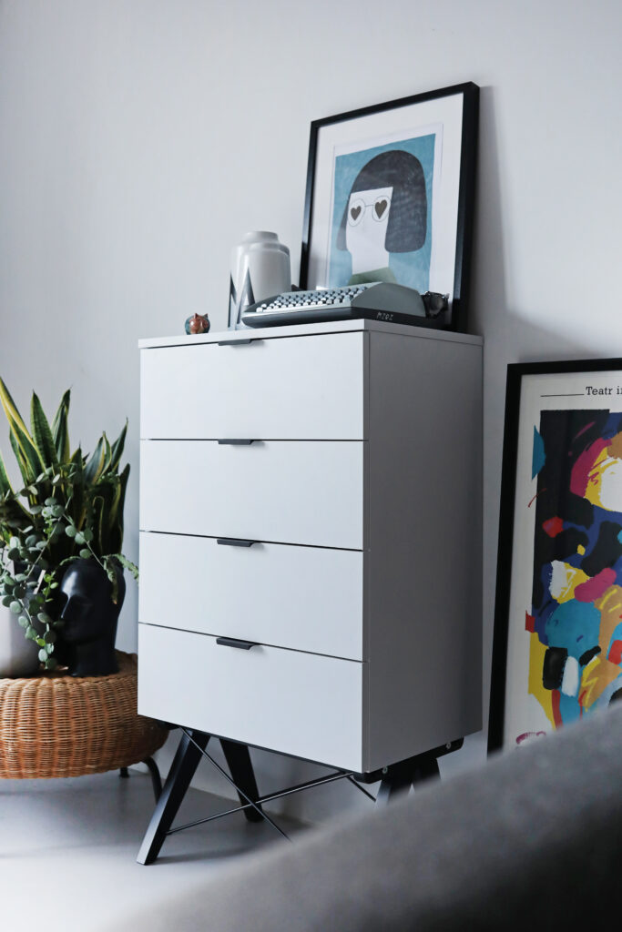 Komoda TALLBOY LOW