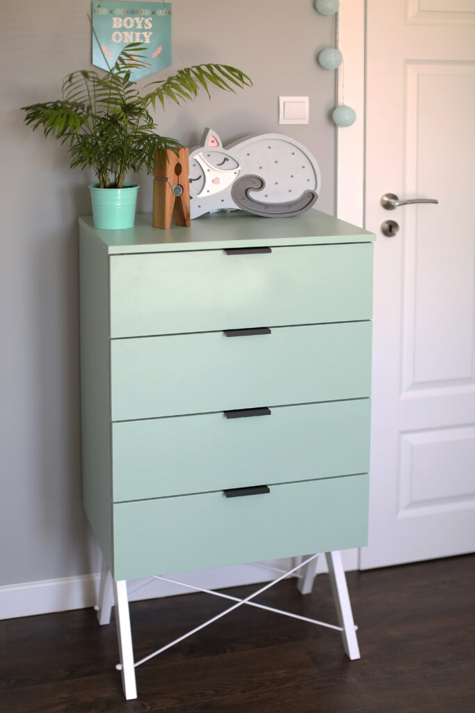 Komoda TALLBOY LOW
