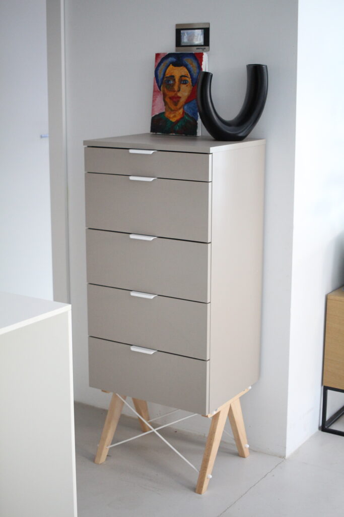 Komoda TALLBOY TALL
