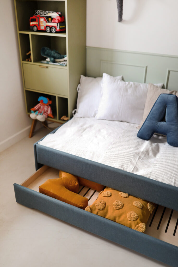 Podwójne łóżko DOUBLE BED